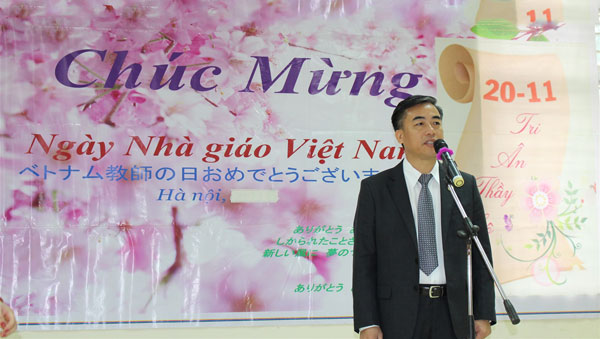 Ông Ngô Bá Quyết phát biểu khai mạc buổi lễ
