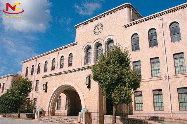 các trường đại học ở Kobe