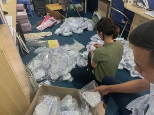 Năm Châu IMS gửi 2500 khẩu trang sang Nhật Bản tặng TTS