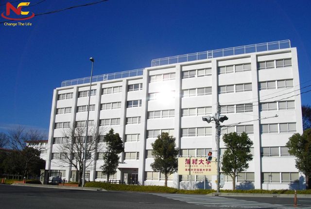 Urawa University