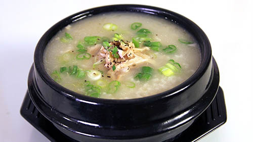 món cháo gà hàn quốc
